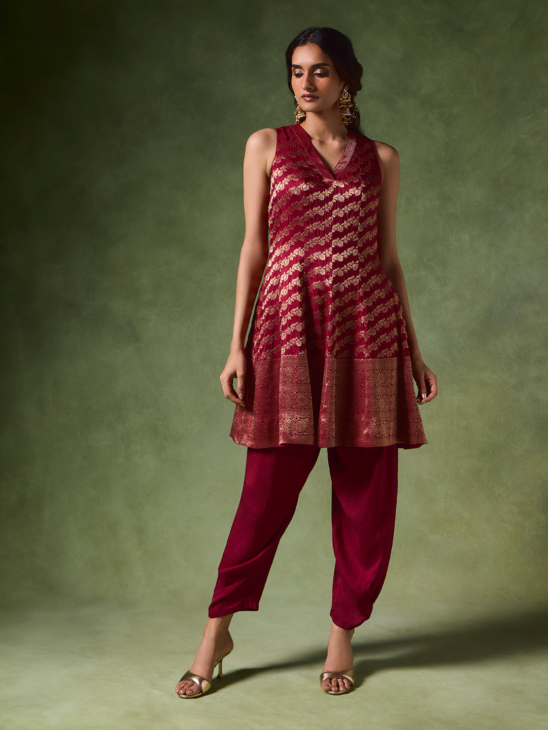 Jacquard A-Line Kurta – Red