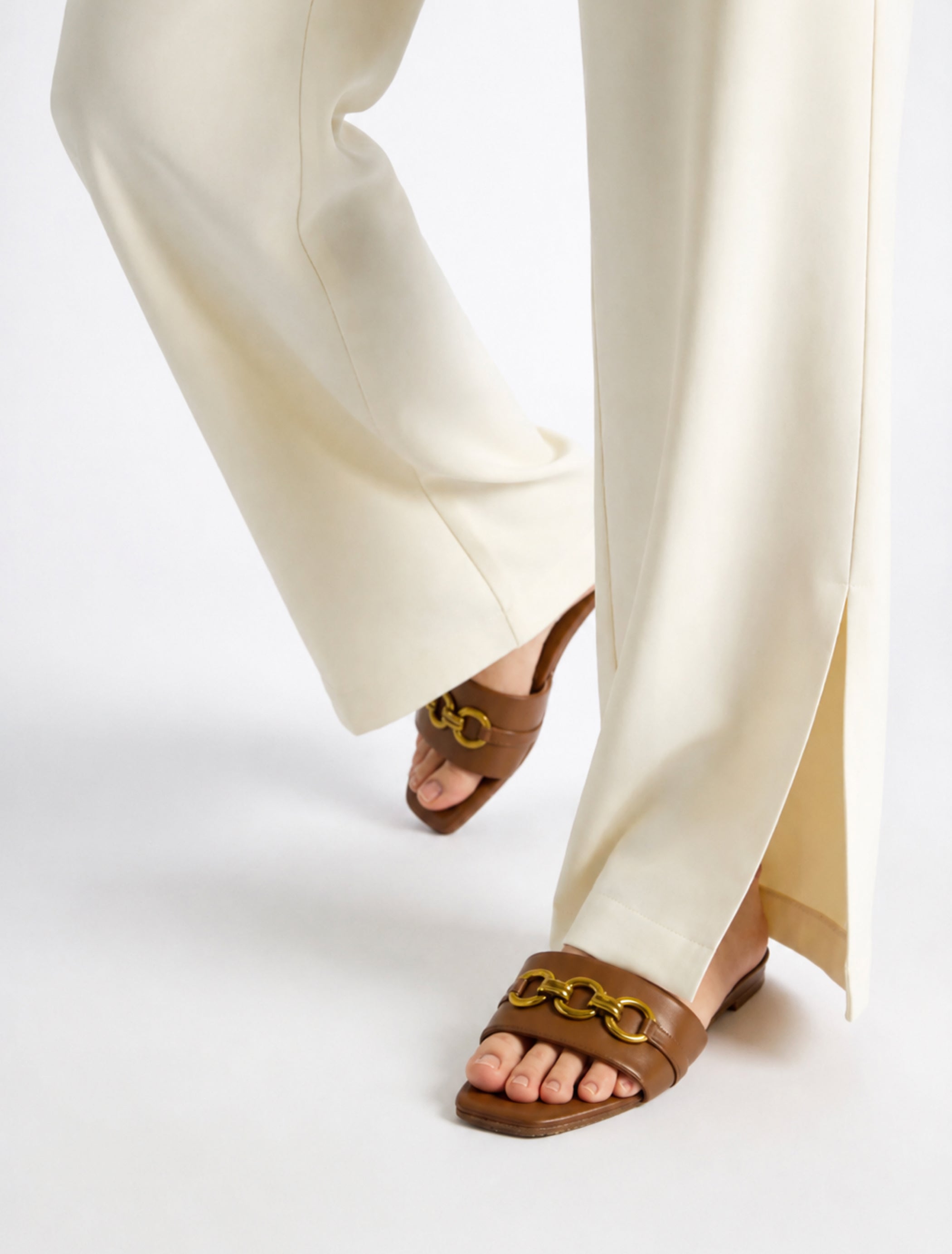 Women's Footwear