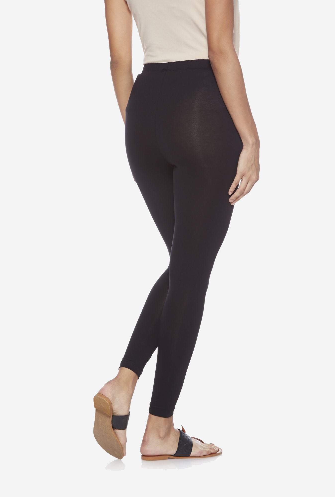 Utsa Black Cropped Leggings for women - Westside