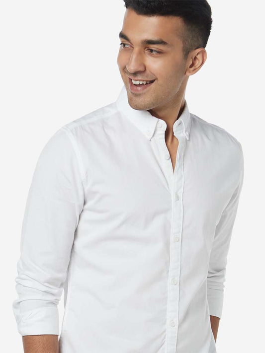 Nuon White Pure Cotton Slim Fit Shirt | Nuon White Pure Cotton Slim Fit Shirt | Nuon White Pure Cotton Slim Fit Shirt for Men Close Up View - Westside