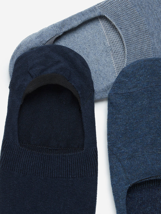 WES Lounge Navy Invisible Socks Pack of Three Close Up View 