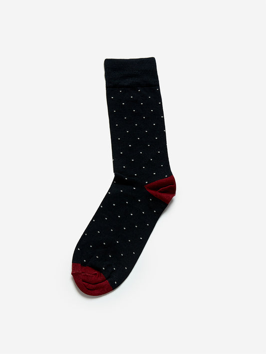 WES Lounge Black Full Length Socks Pack Of One Front View - Westside