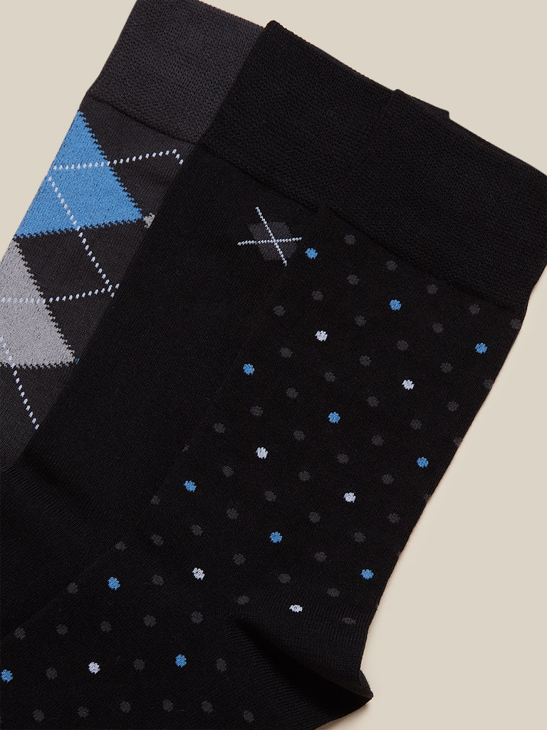 WES Lounge Black Full-Length Socks Pack of Three Close Up View 