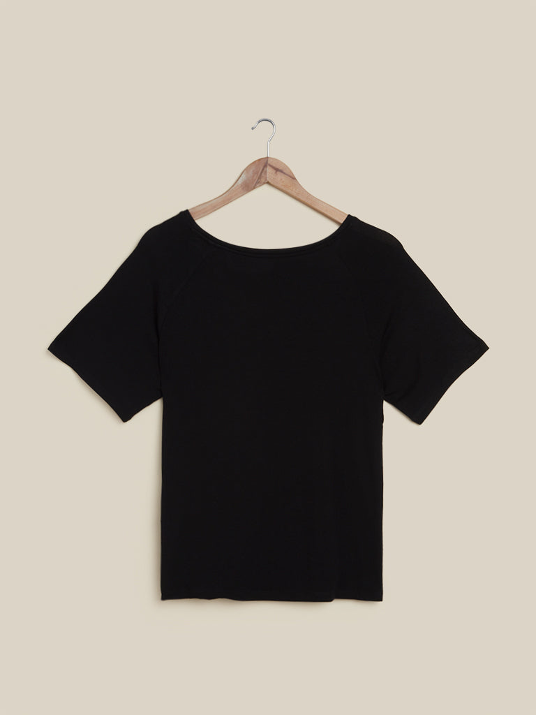 Wunderlove Black Raglan-Sleeved Supersoft T-shirt