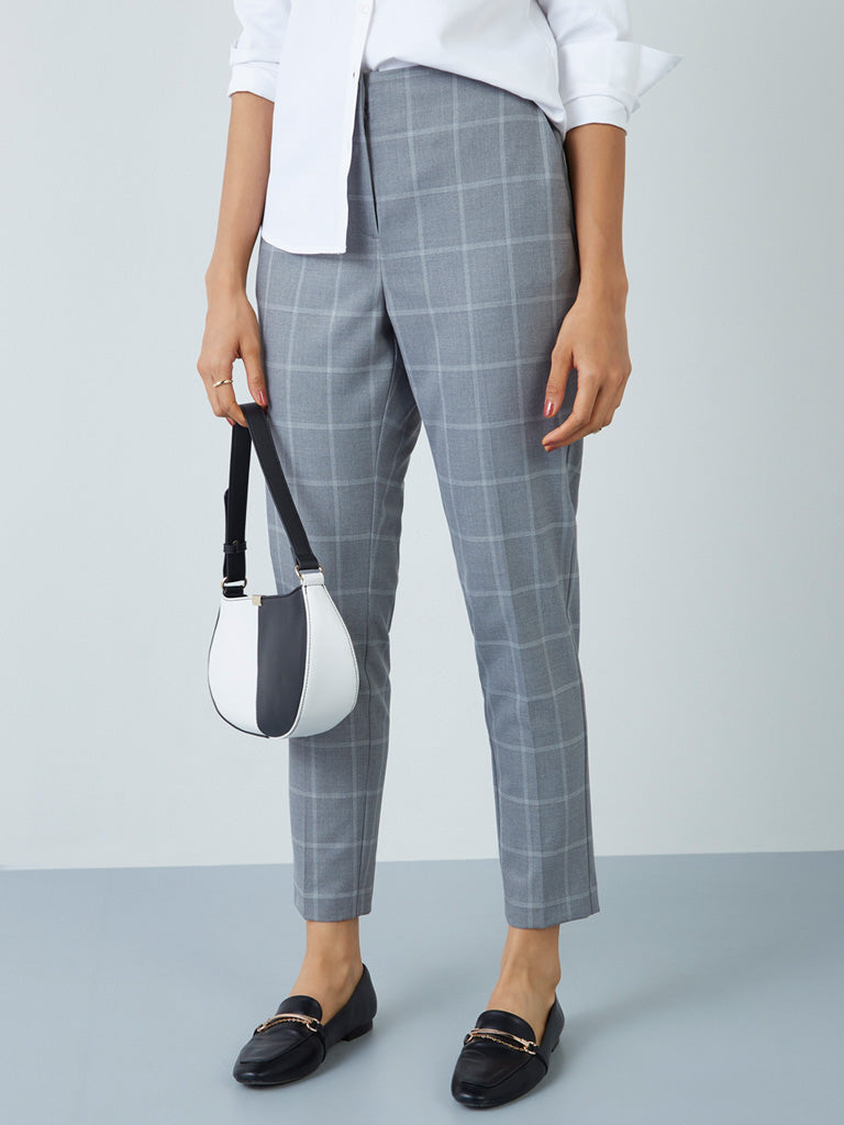 Buy Women Grey Regular Fit Solid Casual Trousers Online  777763  Allen  Solly