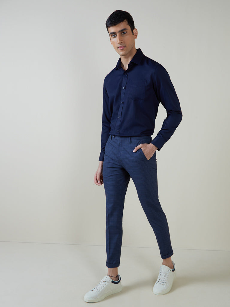 Blue Shirt With Black Pants Pictures, Photos, and Images for Facebook,  Tumblr, Pinterest, and Twitter