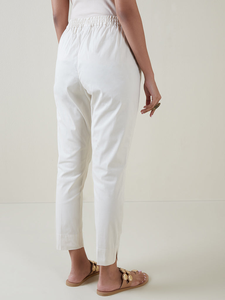 Utsa Off-White Cotton Blend Tapered Cropped Pants