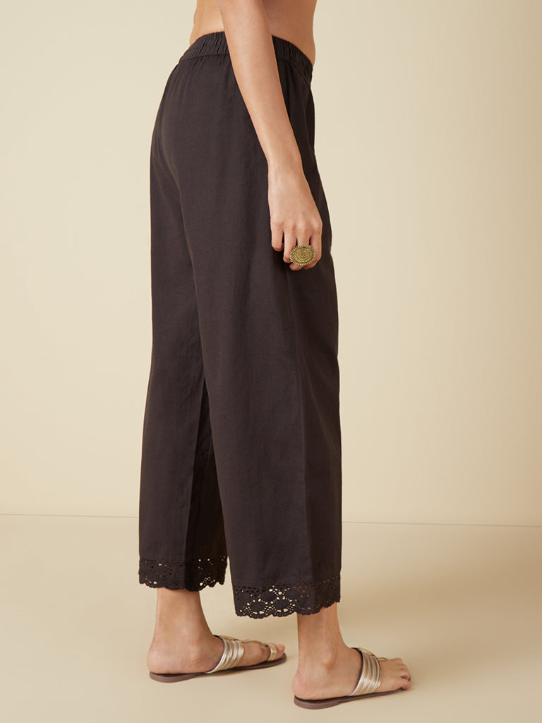 Utsa Charcoal Crochet-Detailed Cropped Palazzos