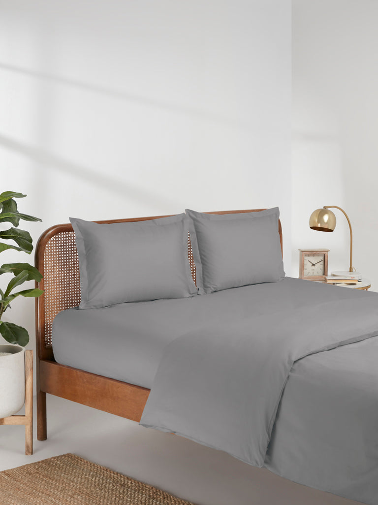 Westside Home Grey King Flat Bedsheet and Pillowcases Set
