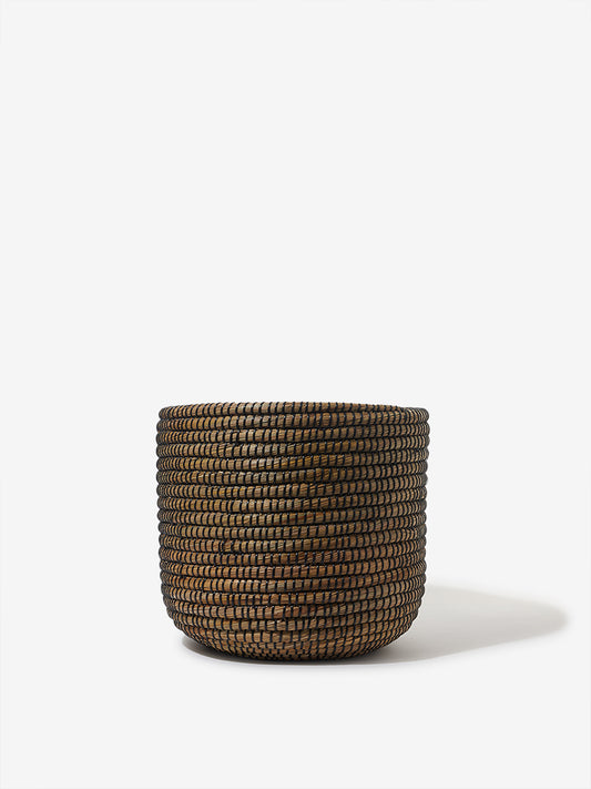 Westside Home Black Large Straw Planter