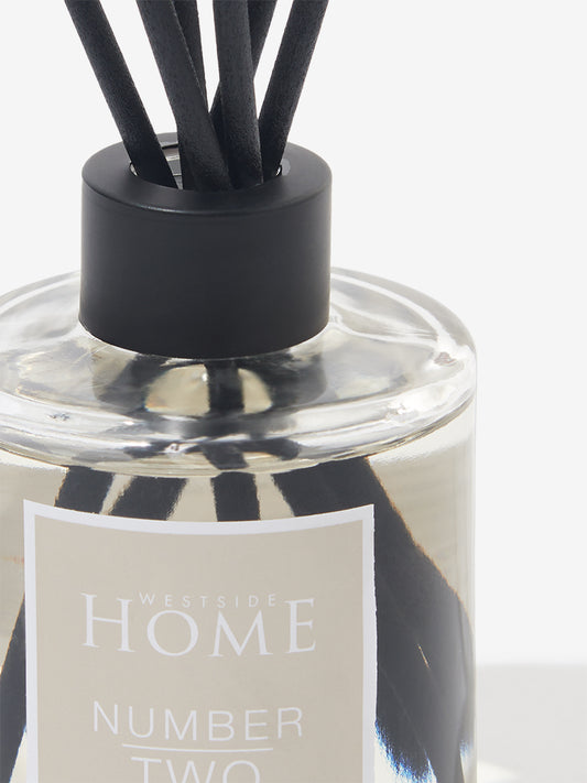 Westside Home Clear Amber Large Fragrance Diffuser with Six Reed Sticks