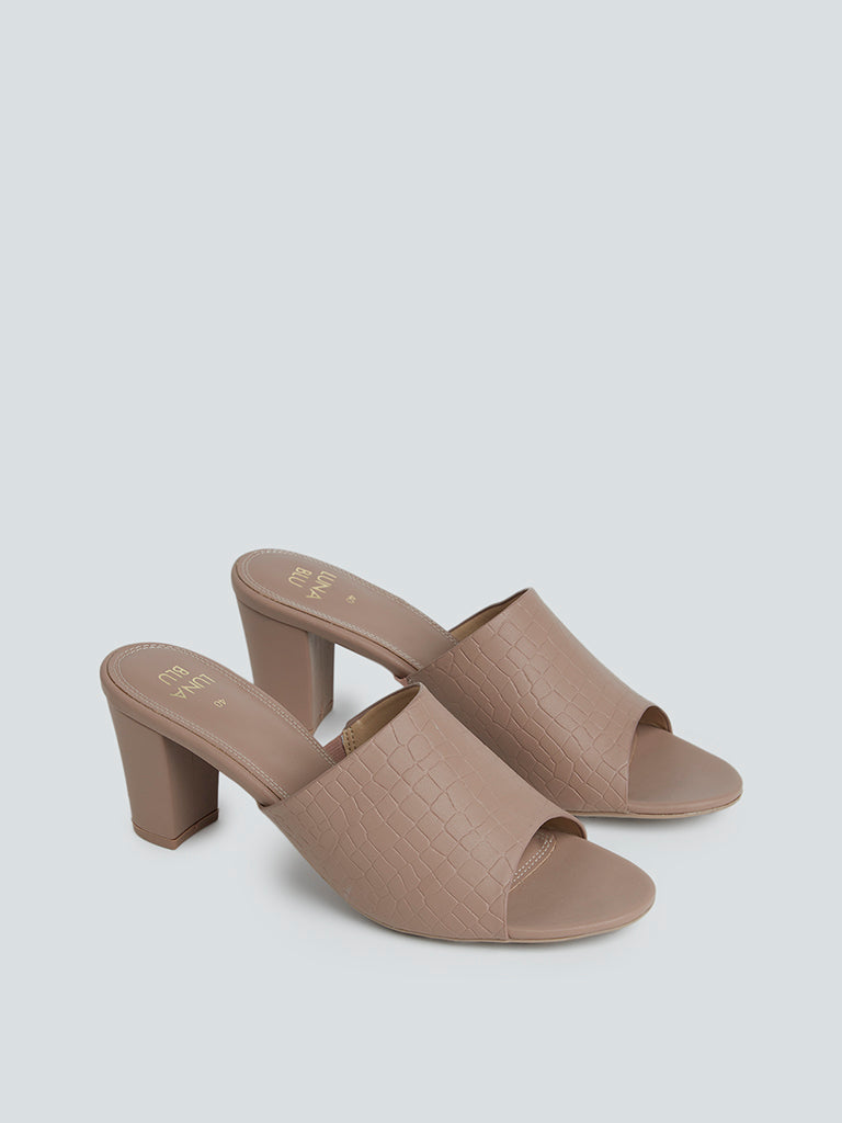 Buy OZURI Women's Embellished Peep Toe 3 Inch Heel Sandals Online at Best  Prices in India - JioMart.