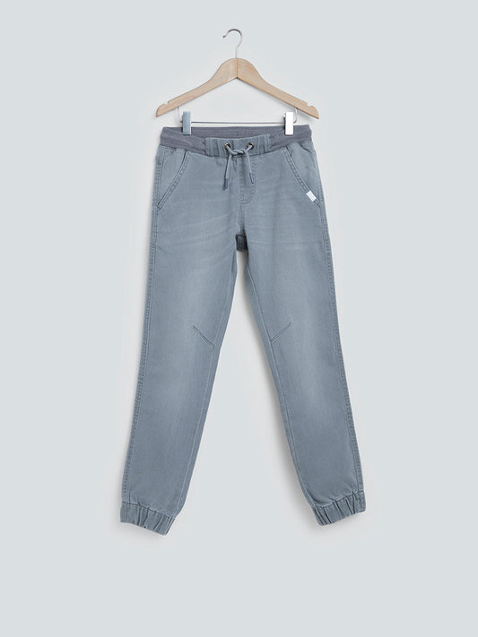 Y&F Kids Grey Slim - Fit Mid- Rise Jeans