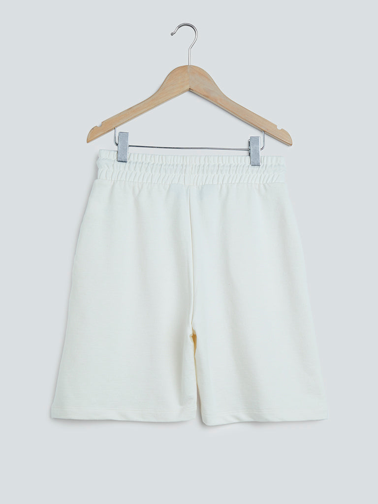 Y&F Kids Ecru Shorts