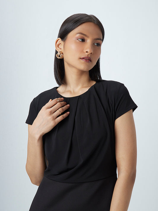 Wardrobe Black Round-Neck Dress
