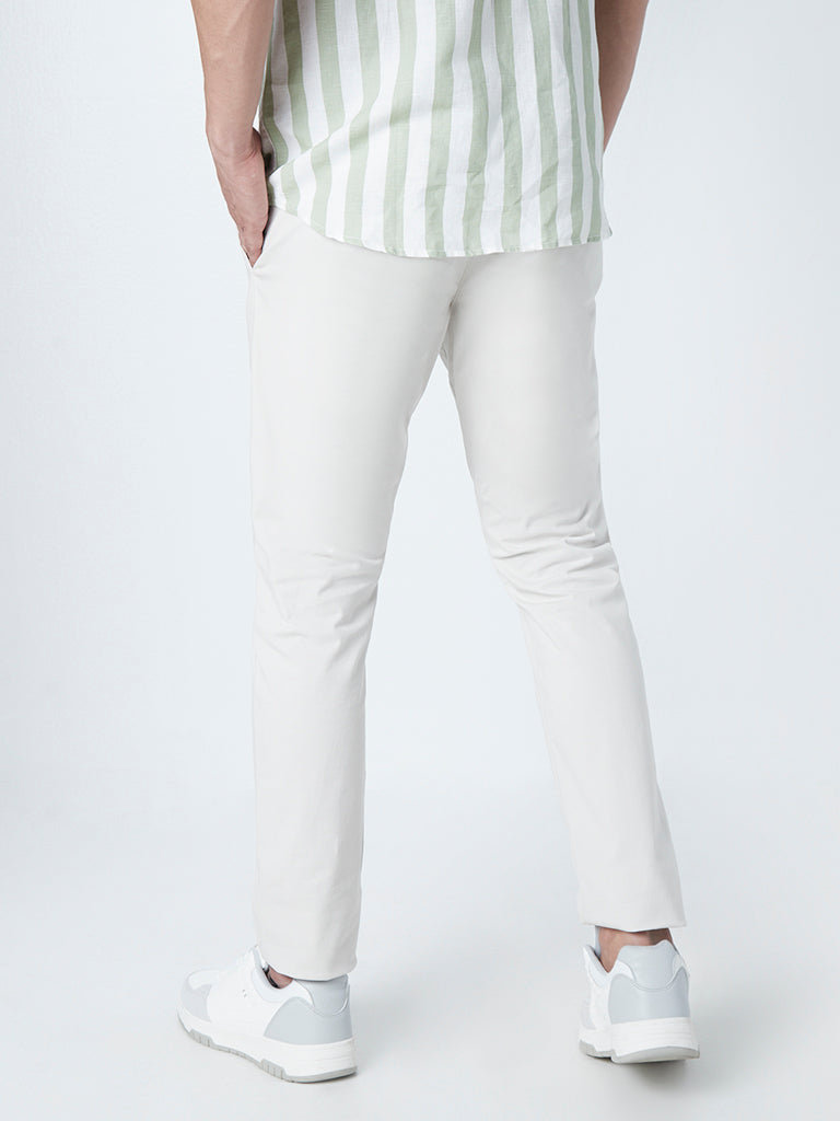 WES Casuals Off-White Cotton Blend Slim-Fit Chinos