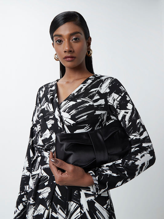 Wardrobe Black Abstract Print Dress