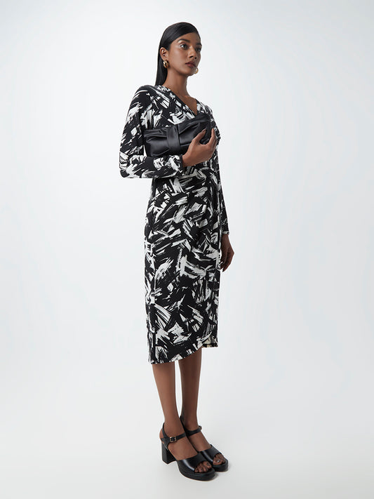 Wardrobe Black Abstract Print Dress