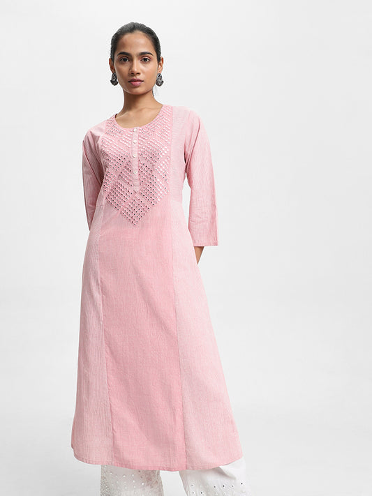 Utsa Embroidered Pink Kurta