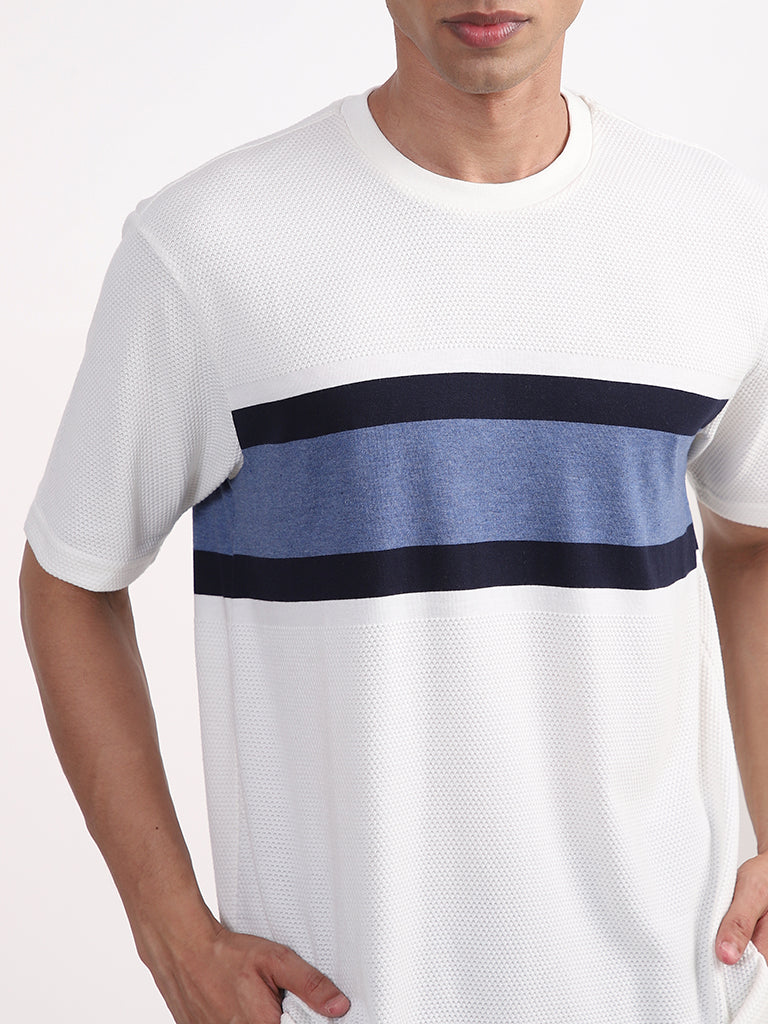WES Lounge Off-White Relaxed-Fit T-Shirt