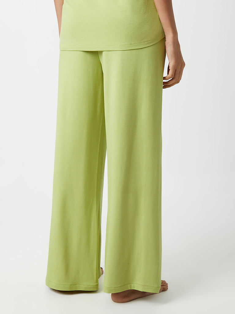 Wunderlove Lime Relaxed-Fit Supersoft Pyjamas