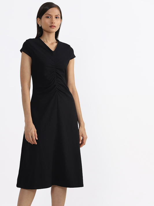 Wardrobe Solid Black Dress