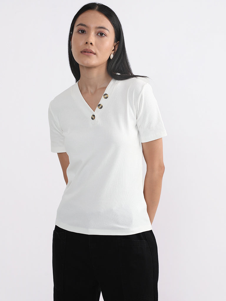 LOV Off-White Self-Striped T-Shirt