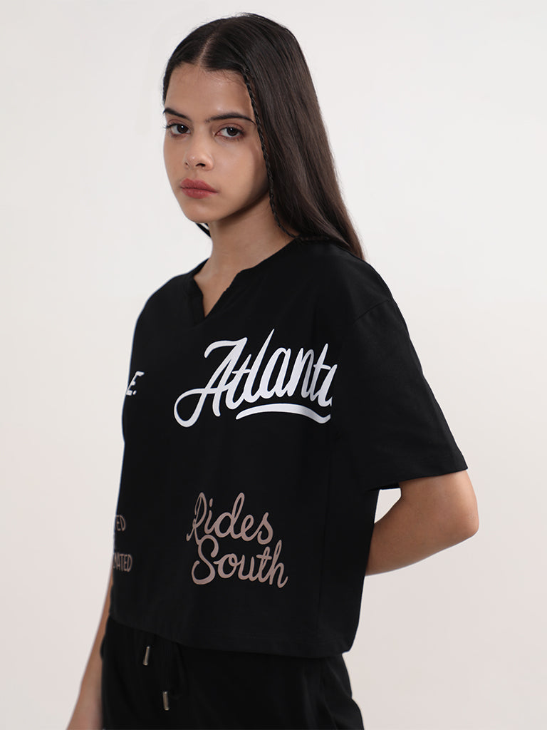 Studiofit Printed Black T-Shirt